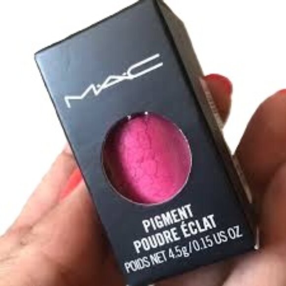 Last one! MAC MADLY PERSONAL Pigment eye shadow NIB shimmer Halloween costume - Picture 1 of 8